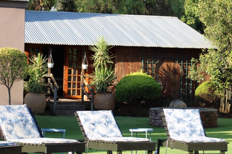 7 Bedroom Property for Sale in Bloemhof North West